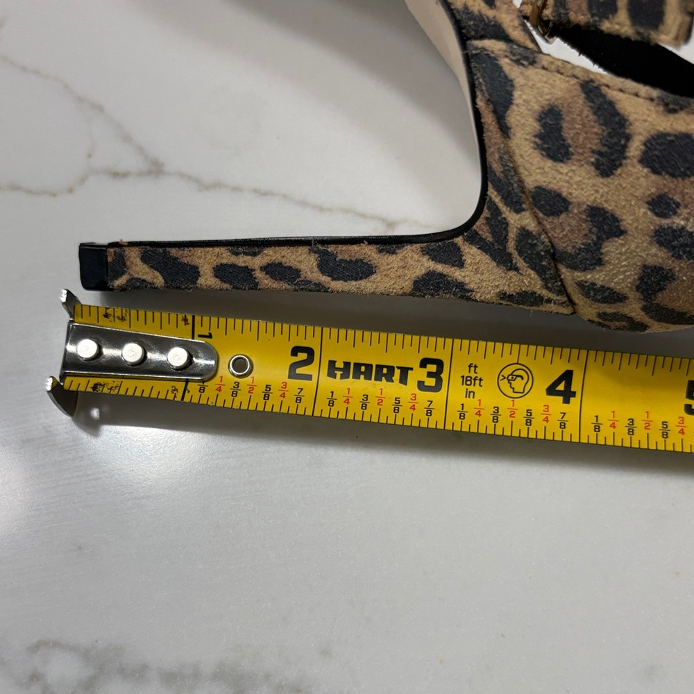 Gianni Bini Leopard Suede Ankle Strap Pumps Heels 9.5 - Picture 8 of 13